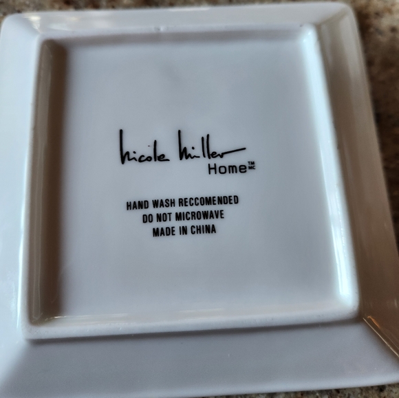 4x🆕️Nicole Miller- Cocktail Plates - Picture 8 of 9